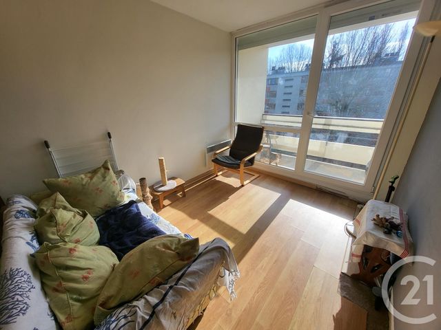 Appartement F3 à vendre - 3 pièces - 56.0 m2 - MASSY - 91 - ILE-DE-FRANCE - Century 21 Etude Ronsard