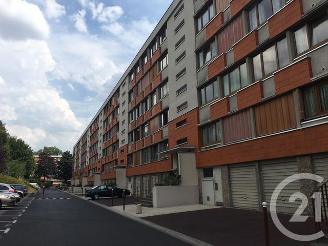 Appartement Chambre à louer - 1 pièce - 10.96 m2 - MASSY - 91 - ILE-DE-FRANCE - Century 21 Etude Ronsard