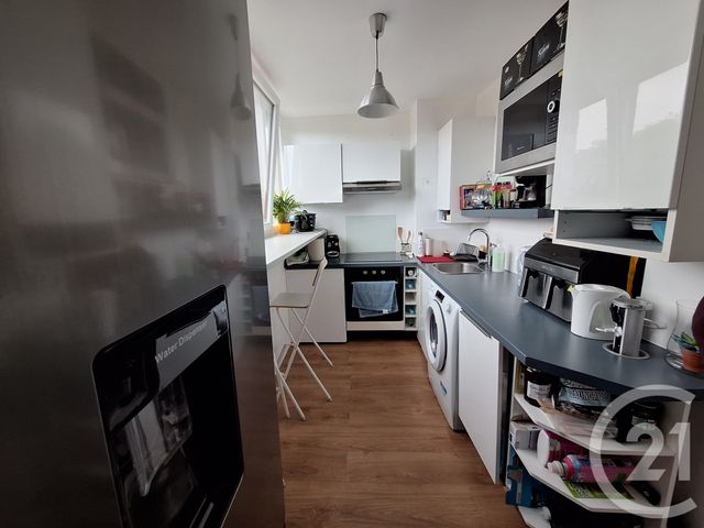 Appartement Chambre à louer - 1 pièce - 10.96 m2 - MASSY - 91 - ILE-DE-FRANCE - Century 21 Etude Ronsard