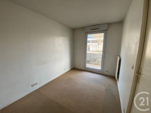 Afficher la photo en grand Appartement F2 à vendre - 2 pièces - 36.95 m2 - MASSY - 91 - ILE-DE-FRANCE - Century 21 Etude Ronsard