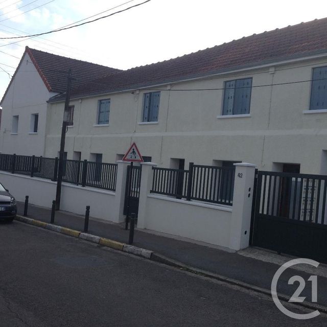 Appartement F1 à louer - 1 pièce - 38.0 m2 - MASSY - 91 - ILE-DE-FRANCE - Century 21 Etude Ronsard Appartement F1 à louer - 1 pièce - 38.0 m2 - MASSY - 91 - ILE-DE-FRANCE - Century 21 Etude Ronsard