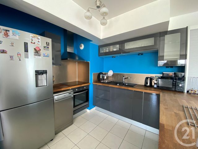 Appartement F5 à vendre - 5 pièces - 93.46 m2 - MASSY - 91 - ILE-DE-FRANCE - Century 21 Etude Ronsard Appartement F5 à vendre - 5 pièces - 93.46 m2 - MASSY - 91 - ILE-DE-FRANCE - Century 21 Etude Ronsard