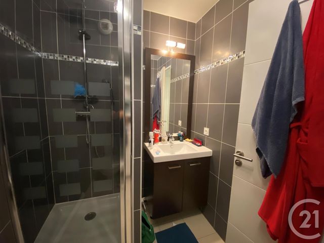 Appartement F5 à vendre - 5 pièces - 93.46 m2 - MASSY - 91 - ILE-DE-FRANCE - Century 21 Etude Ronsard Appartement F5 à vendre - 5 pièces - 93.46 m2 - MASSY - 91 - ILE-DE-FRANCE - Century 21 Etude Ronsard