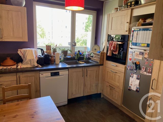 Appartement F5 à louer - 5 pièces - 98.0 m2 - MASSY - 91 - ILE-DE-FRANCE - Century 21 Etude Ronsard Appartement F5 à louer - 5 pièces - 98.0 m2 - MASSY - 91 - ILE-DE-FRANCE - Century 21 Etude Ronsard