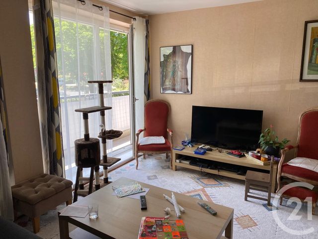 Appartement F5 à louer - 5 pièces - 98.0 m2 - MASSY - 91 - ILE-DE-FRANCE - Century 21 Etude Ronsard Appartement F5 à louer - 5 pièces - 98.0 m2 - MASSY - 91 - ILE-DE-FRANCE - Century 21 Etude Ronsard