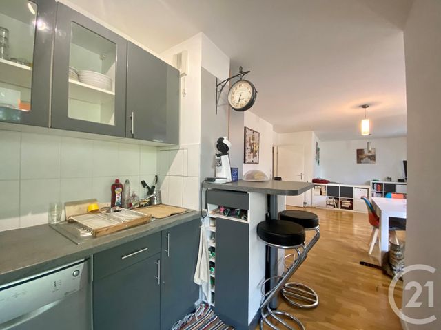 Appartement F5 à vendre - 5 pièces - 86.0 m2 - MASSY - 91 - ILE-DE-FRANCE - Century 21 Etude Ronsard Appartement F5 à vendre - 5 pièces - 86.0 m2 - MASSY - 91 - ILE-DE-FRANCE - Century 21 Etude Ronsard