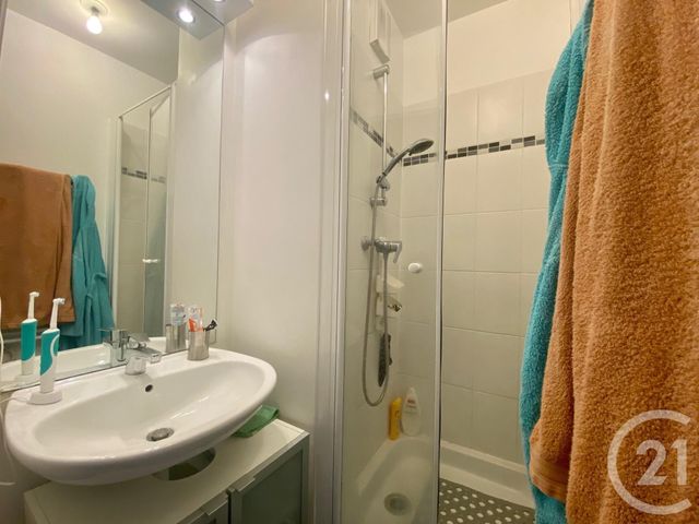 Appartement F5 à vendre - 5 pièces - 86.0 m2 - MASSY - 91 - ILE-DE-FRANCE - Century 21 Etude Ronsard Appartement F5 à vendre - 5 pièces - 86.0 m2 - MASSY - 91 - ILE-DE-FRANCE - Century 21 Etude Ronsard