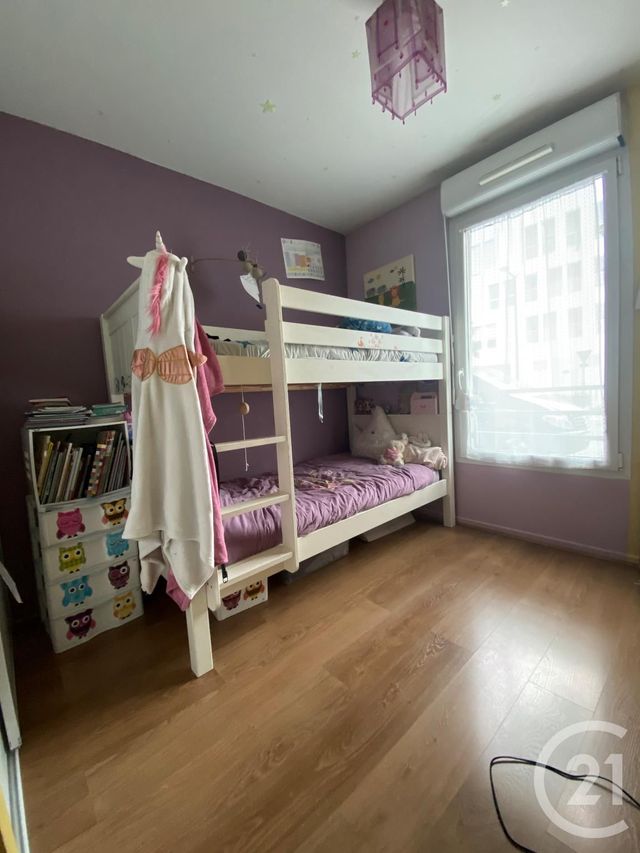 Afficher la photo en grand Appartement F3 à vendre - 3 pièces - 60.0 m2 - MASSY - 91 - ILE-DE-FRANCE - Century 21 Etude Ronsard