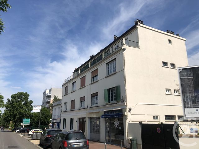 Afficher la photo en grand Appartement F2 à vendre - 2 pièces - 26.0 m2 - MASSY - 91 - ILE-DE-FRANCE - Century 21 Etude Ronsard