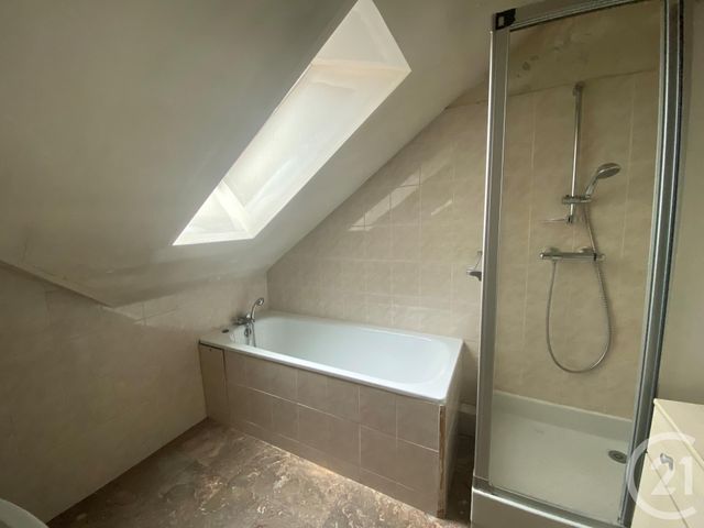 Afficher la photo en grand Appartement F3 à vendre - 3 pièces - 65.0 m2 - MASSY - 91 - ILE-DE-FRANCE - Century 21 Etude Ronsard