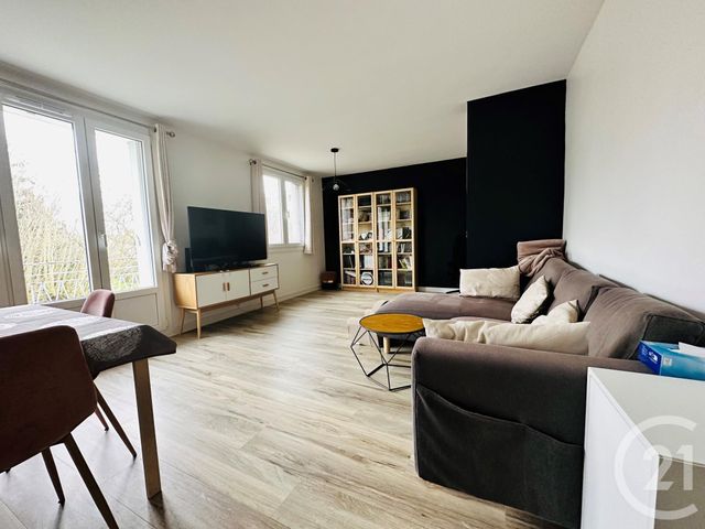 Appartement F4 à vendre - 4 pièces - 68.55 m2 - MASSY - 91 - ILE-DE-FRANCE - Century 21 Etude Ronsard