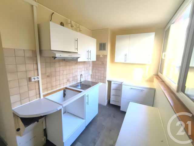 Appartement F3 à vendre - 3 pièces - 54.25 m2 - MASSY - 91 - ILE-DE-FRANCE - Century 21 Etude Ronsard
