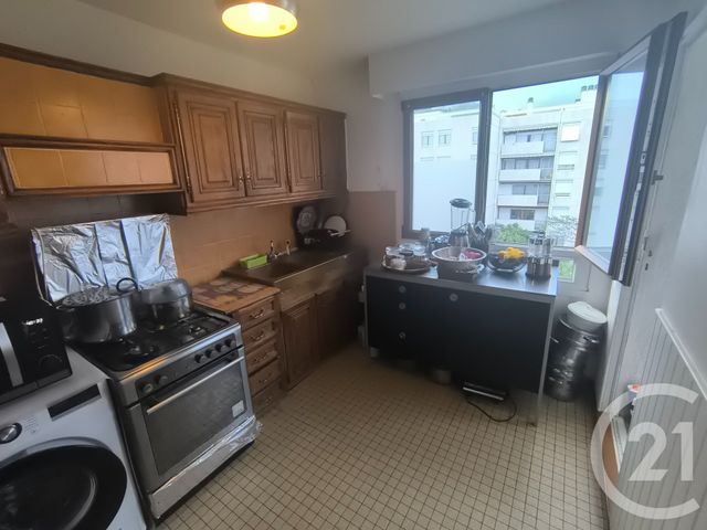 Appartement F3 à vendre - 3 pièces - 67.11 m2 - MASSY - 91 - ILE-DE-FRANCE - Century 21 Etude Ronsard