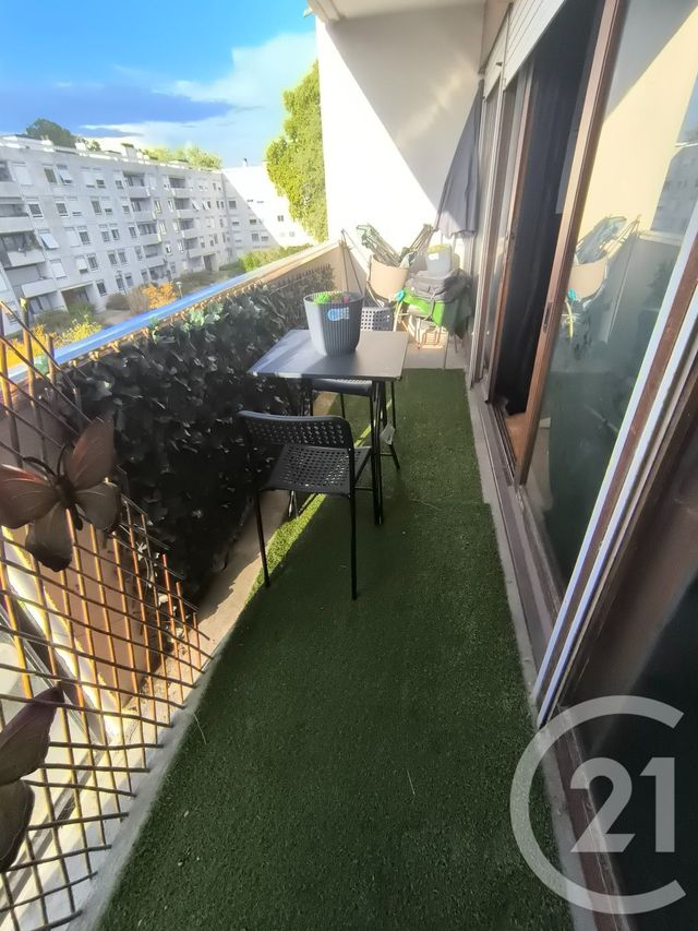 Appartement F3 à vendre - 3 pièces - 67.11 m2 - MASSY - 91 - ILE-DE-FRANCE - Century 21 Etude Ronsard