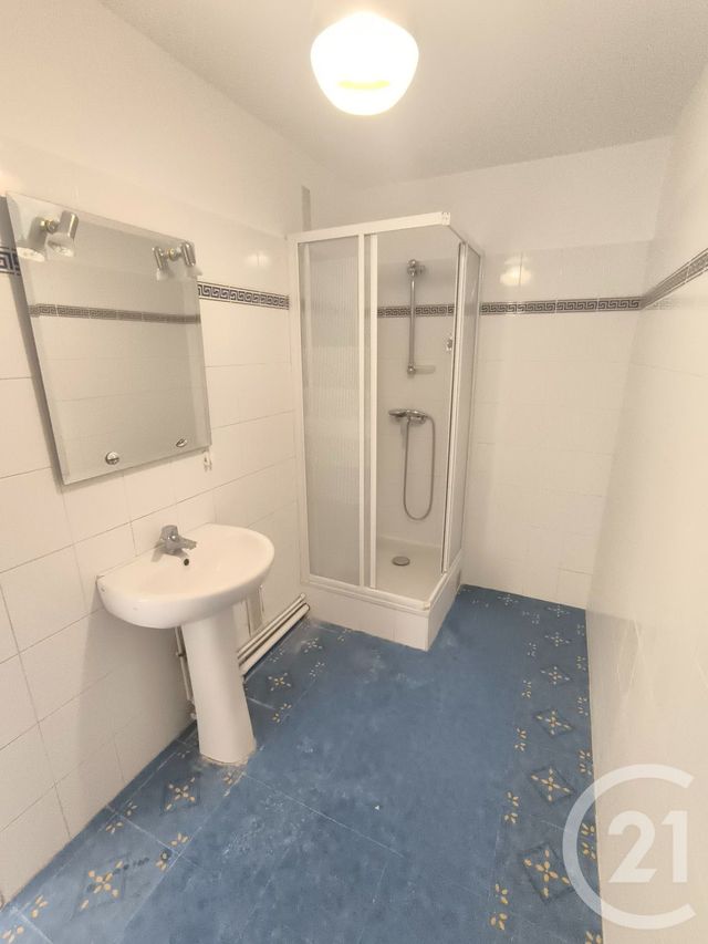 Appartement F3 à vendre - 3 pièces - 67.11 m2 - MASSY - 91 - ILE-DE-FRANCE - Century 21 Etude Ronsard