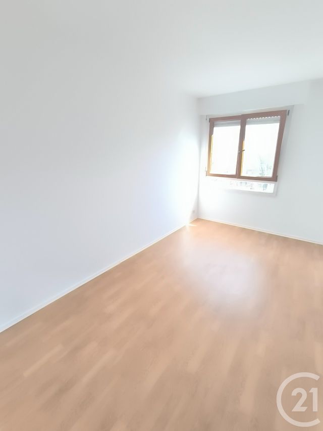 Appartement F3 à vendre - 3 pièces - 67.11 m2 - MASSY - 91 - ILE-DE-FRANCE - Century 21 Etude Ronsard