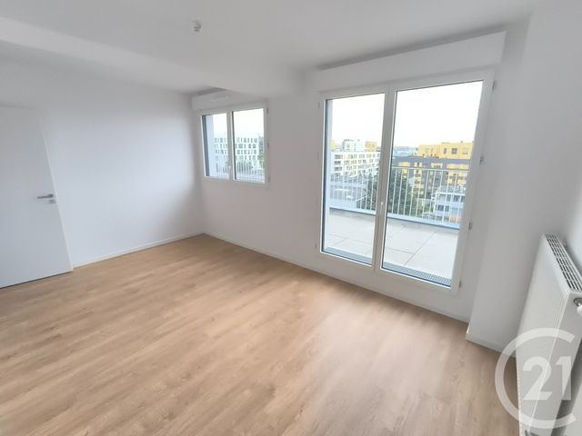 Appartement F5 à vendre - 5 pièces - 107.71 m2 - MASSY - 91 - ILE-DE-FRANCE - Century 21 Etude Ronsard