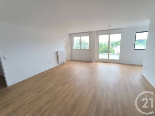 Appartement à vendre - 5 pièces - 99.45 m2 - MASSY - 91 - ILE-DE-FRANCE - Century 21 Etude Ronsard