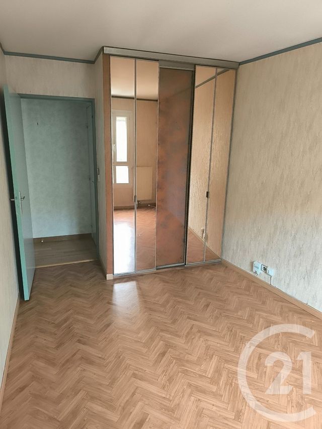 Appartement F4 à vendre - 4 pièces - 80.87 m2 - MASSY - 91 - ILE-DE-FRANCE - Century 21 Etude Ronsard