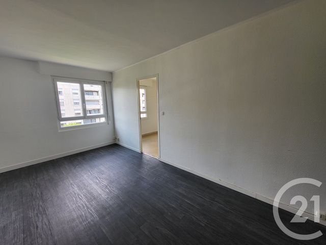 Appartement F2 à vendre - 2 pièces - 40.48 m2 - MASSY - 91 - ILE-DE-FRANCE - Century 21 Etude Ronsard
