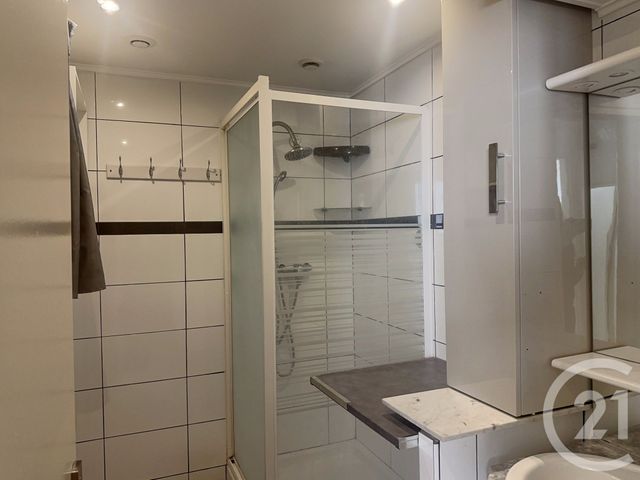 Afficher la photo en grand Appartement F1 à vendre - 1 pièce - 35.89 m2 - MASSY - 91 - ILE-DE-FRANCE - Century 21 Etude Ronsard