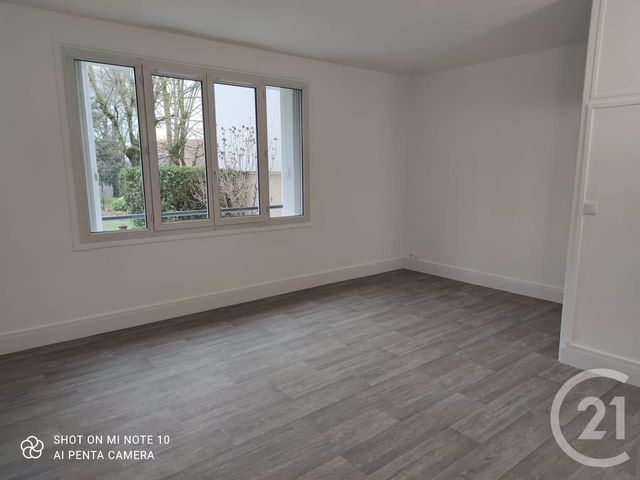 Appartement F3 à louer - 3 pièces - 62.28 m2 - MASSY - 91 - ILE-DE-FRANCE - Century 21 Etude Ronsard