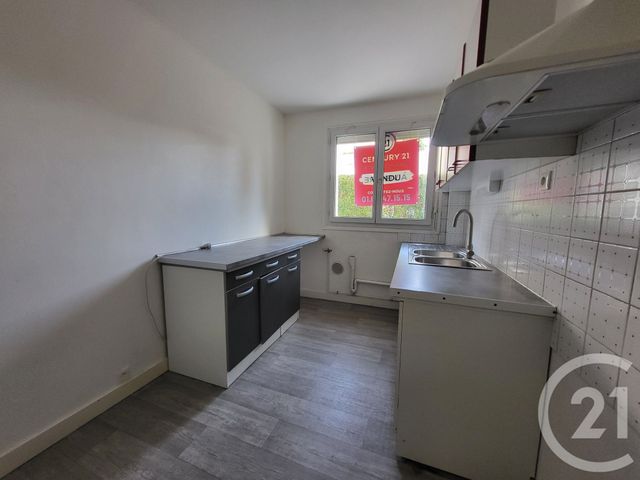 Afficher la photo en grand Appartement F3 à vendre - 3 pièces - 62.28 m2 - MASSY - 91 - ILE-DE-FRANCE - Century 21 Etude Ronsard