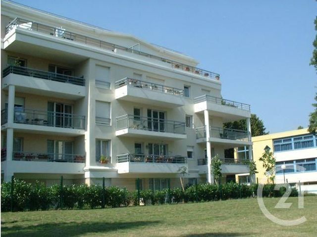 Appartement F2 à louer - 2 pièces - 39.6 m2 - MASSY - 91 - ILE-DE-FRANCE - Century 21 Etude Ronsard
