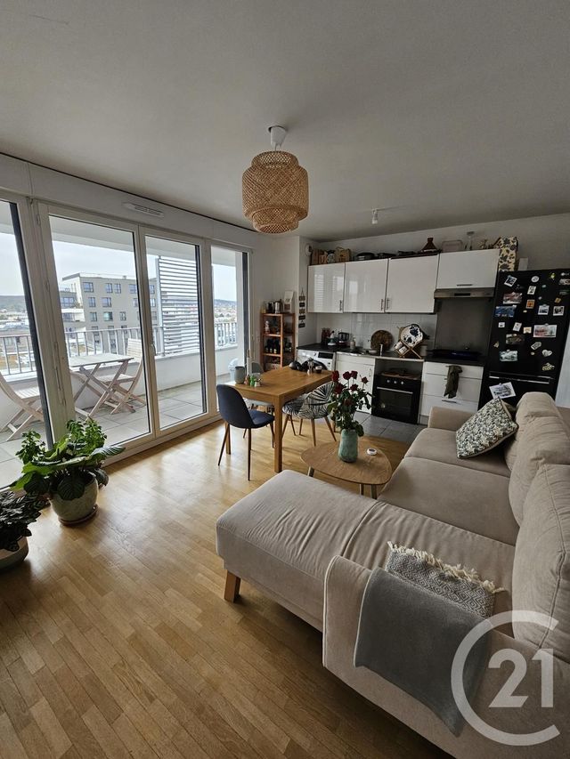 Appartement F2 à louer - 2 pièces - 41.0 m2 - MASSY - 91 - ILE-DE-FRANCE - Century 21 Etude Ronsard