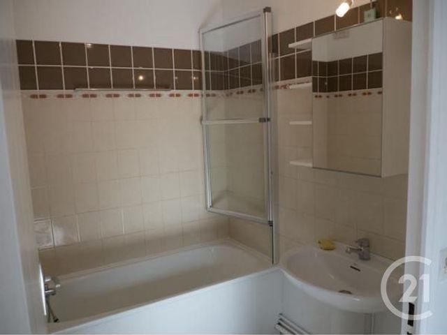 Appartement F1 à louer - 1 pièce - 30.17 m2 - MASSY - 91 - ILE-DE-FRANCE - Century 21 Etude Ronsard