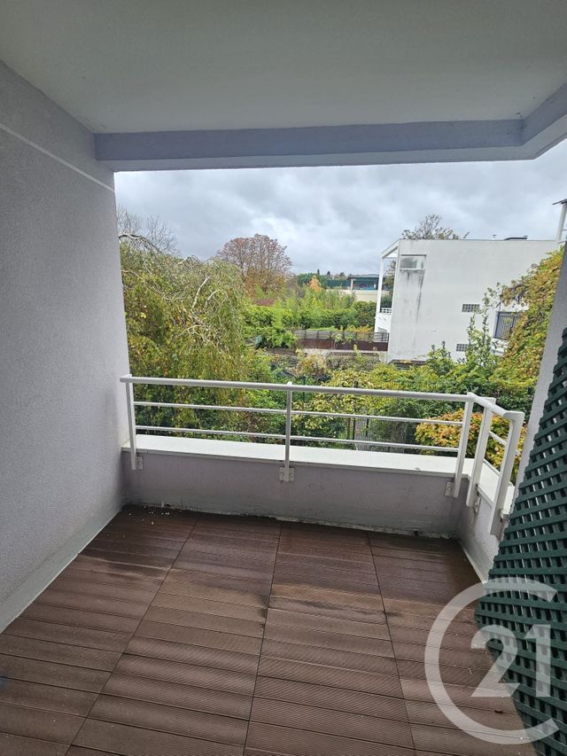 Appartement F4 à louer - 4 pièces - 79.57 m2 - ISSY LES MOULINEAUX - 92 - ILE-DE-FRANCE - Century 21 Etude Ronsard