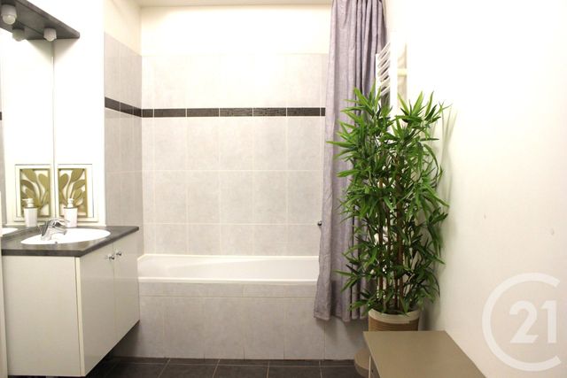 Appartement F4 à louer - 4 pièces - 72.67 m2 - PALAISEAU - 91 - ILE-DE-FRANCE - Century 21 Etude Ronsard