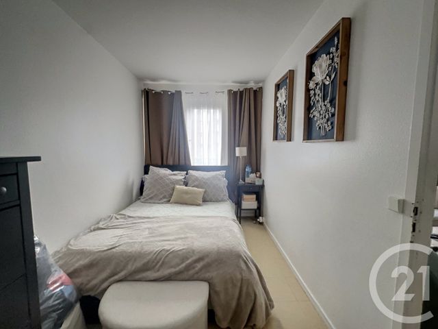 Appartement F3 à vendre - 3 pièces - 51.0 m2 - MASSY - 91 - ILE-DE-FRANCE - Century 21 Etude Ronsard