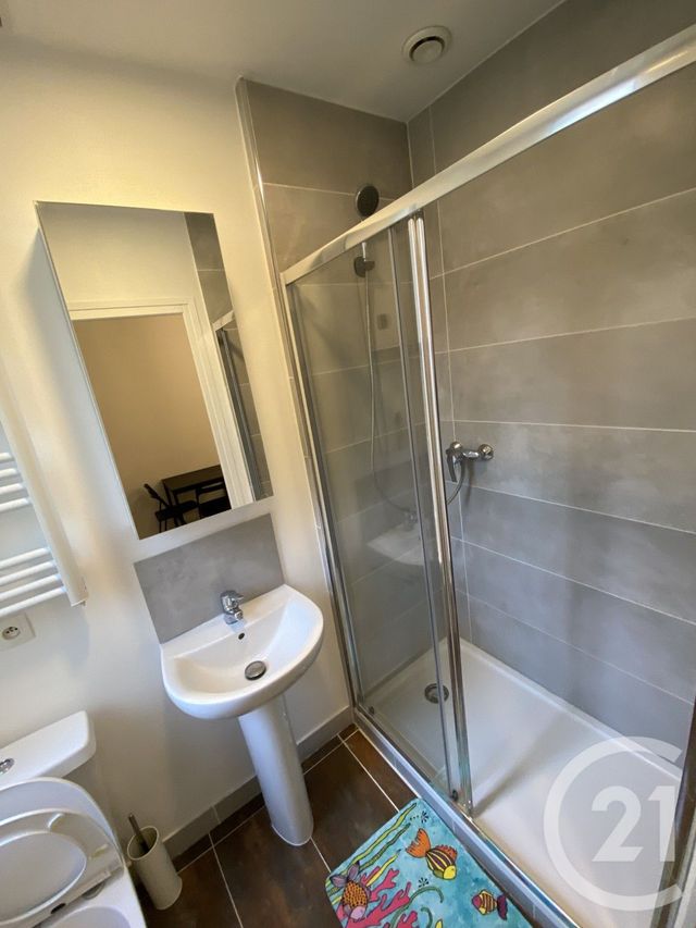 Appartement F1 à louer - 1 pièce - 13.9 m2 - MONTROUGE - 92 - ILE-DE-FRANCE - Century 21 Etude Ronsard