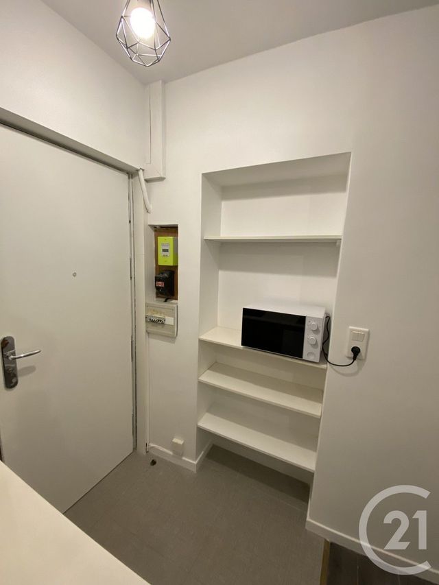 Appartement F1 à louer - 1 pièce - 13.9 m2 - MONTROUGE - 92 - ILE-DE-FRANCE - Century 21 Etude Ronsard