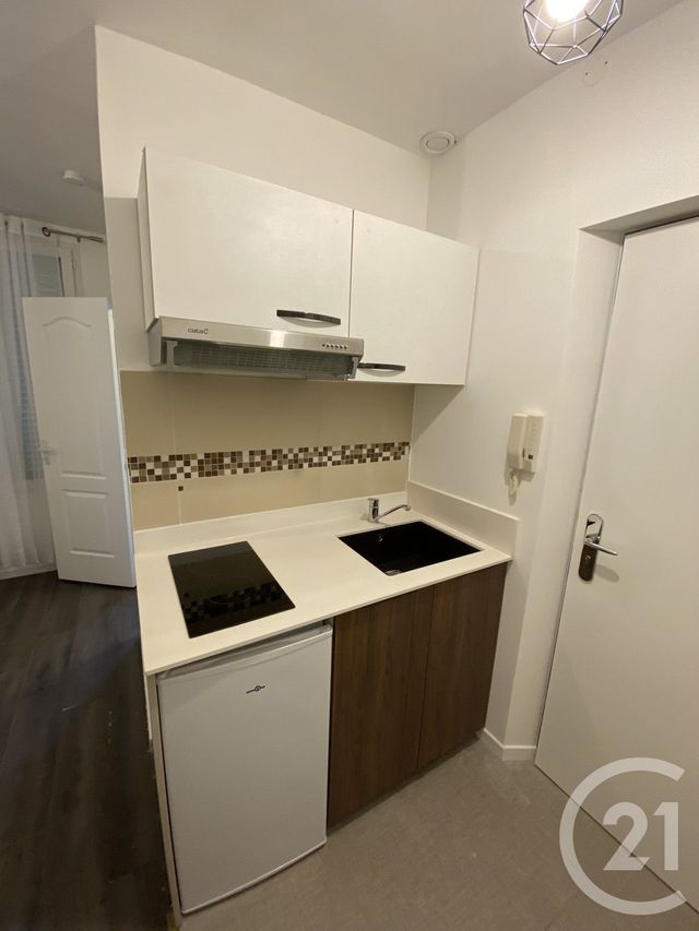 Appartement F1 à louer - 1 pièce - 13.9 m2 - MONTROUGE - 92 - ILE-DE-FRANCE - Century 21 Etude Ronsard