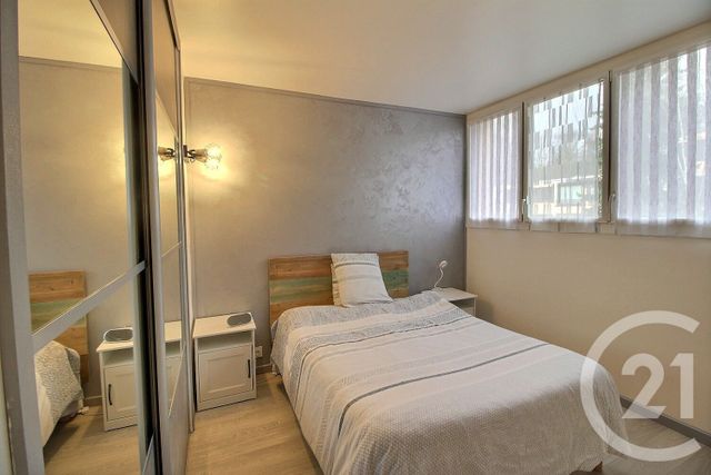 Appartement Duplex à vendre - 4 pièces - 79.2 m2 - MASSY - 91 - ILE-DE-FRANCE - Century 21 Etude Ronsard