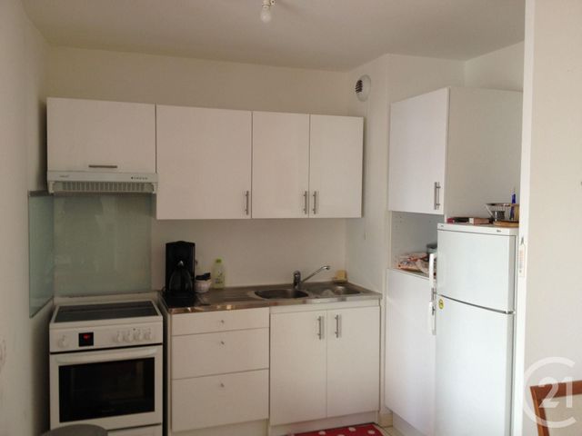 Appartement F3 à louer - 3 pièces - 51.02 m2 - MASSY - 91 - ILE-DE-FRANCE - Century 21 Etude Ronsard