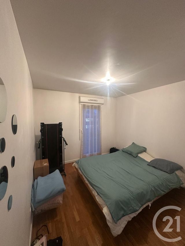 Appartement F3 à louer - 3 pièces - 58.76 m2 - MASSY - 91 - ILE-DE-FRANCE - Century 21 Etude Ronsard