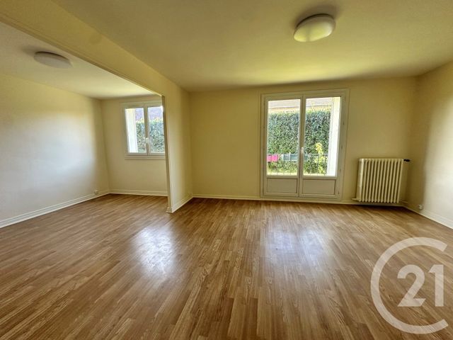 Appartement F4 à louer - 4 pièces - 62.88 m2 - MASSY - 91 - ILE-DE-FRANCE - Century 21 Etude Ronsard