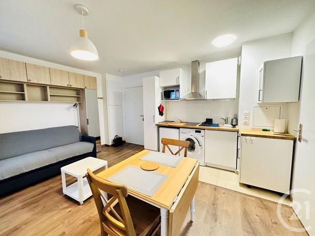 Appartement F1 à louer - 1 pièce - 23.4 m2 - MASSY - 91 - ILE-DE-FRANCE - Century 21 Etude Ronsard