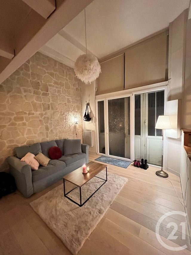 Appartement Atelier D'Artiste à louer PARIS