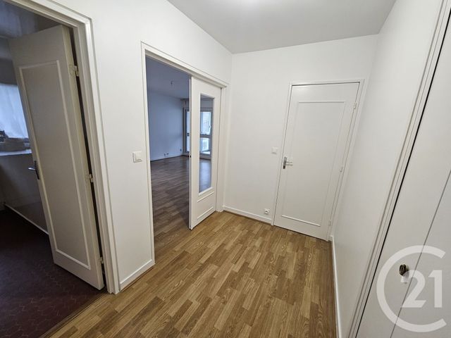Appartement F3 à louer - 3 pièces - 74.23 m2 - VELIZY VILLACOUBLAY - 78 - ILE-DE-FRANCE - Century 21 Etude Ronsard