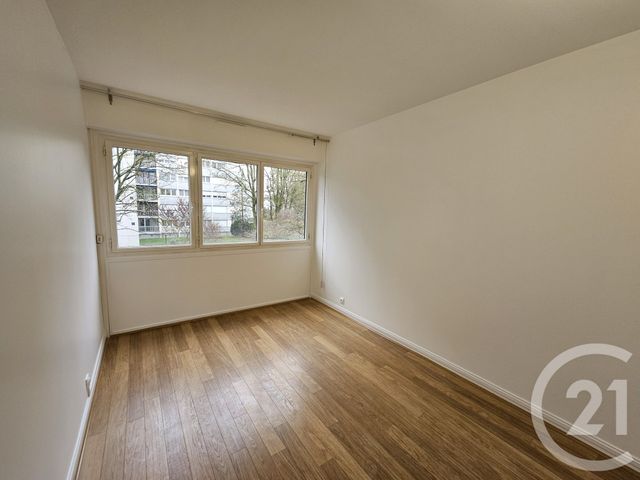 Appartement F3 à louer - 3 pièces - 74.23 m2 - VELIZY VILLACOUBLAY - 78 - ILE-DE-FRANCE - Century 21 Etude Ronsard
