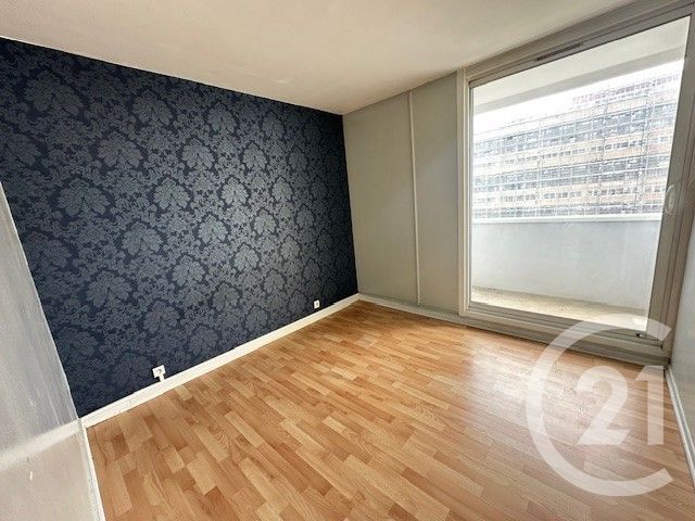 Appartement F2 à vendre - 2 pièces - 47.02 m2 - MASSY - 91 - ILE-DE-FRANCE - Century 21 Etude Ronsard