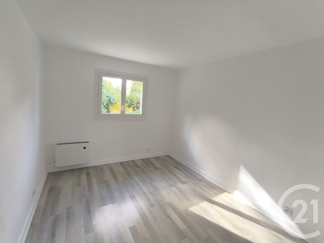 maison à vendre - 6 pièces - 106.17 m2 - ST REMY LES CHEVREUSE - 78 - ILE-DE-FRANCE - Century 21 Etude Ronsard