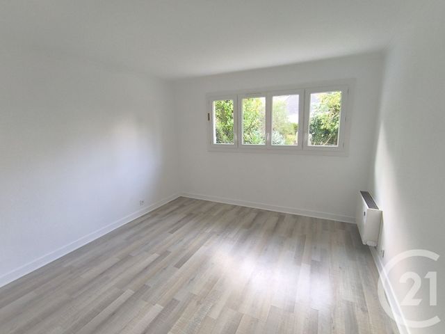 maison à vendre - 6 pièces - 106.17 m2 - ST REMY LES CHEVREUSE - 78 - ILE-DE-FRANCE - Century 21 Etude Ronsard