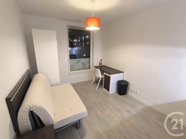 Appartement F1 à vendre - 1 pièce - 18.0 m2 - MASSY - 91 - ILE-DE-FRANCE - Century 21 Etude Ronsard