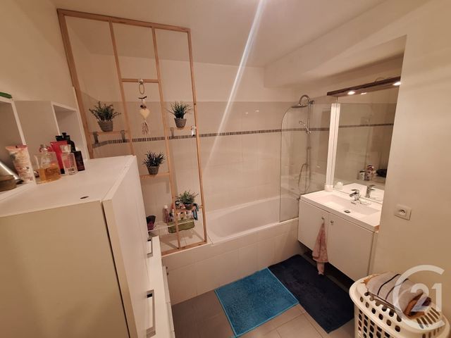 Appartement F3 à louer - 3 pièces - 59.17 m2 - MASSY - 91 - ILE-DE-FRANCE - Century 21 Etude Ronsard