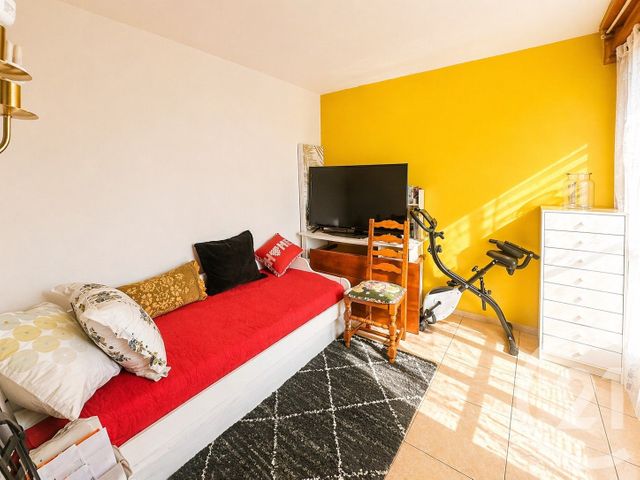 Appartement F4 à vendre - 4 pièces - 61.0 m2 - MASSY - 91 - ILE-DE-FRANCE - Century 21 Etude Ronsard